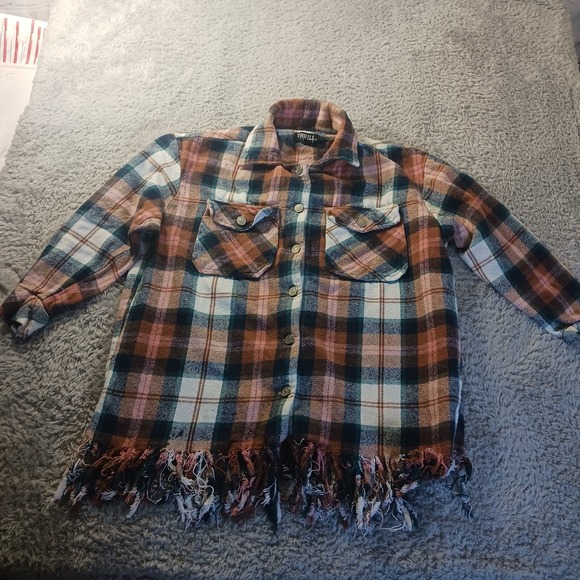 THRILL Plaid Flannel Shacket Fringe Hem Western Grunge READ Womens S - Picture 1 of 9